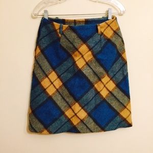 Vintage woolly plaid skirt